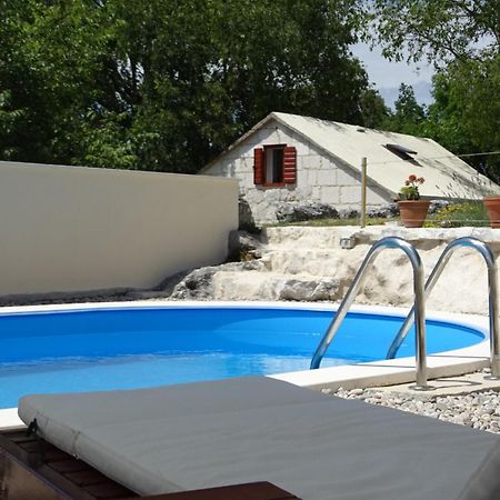 Holiday Home Mimara Korusce Ngoại thất bức ảnh