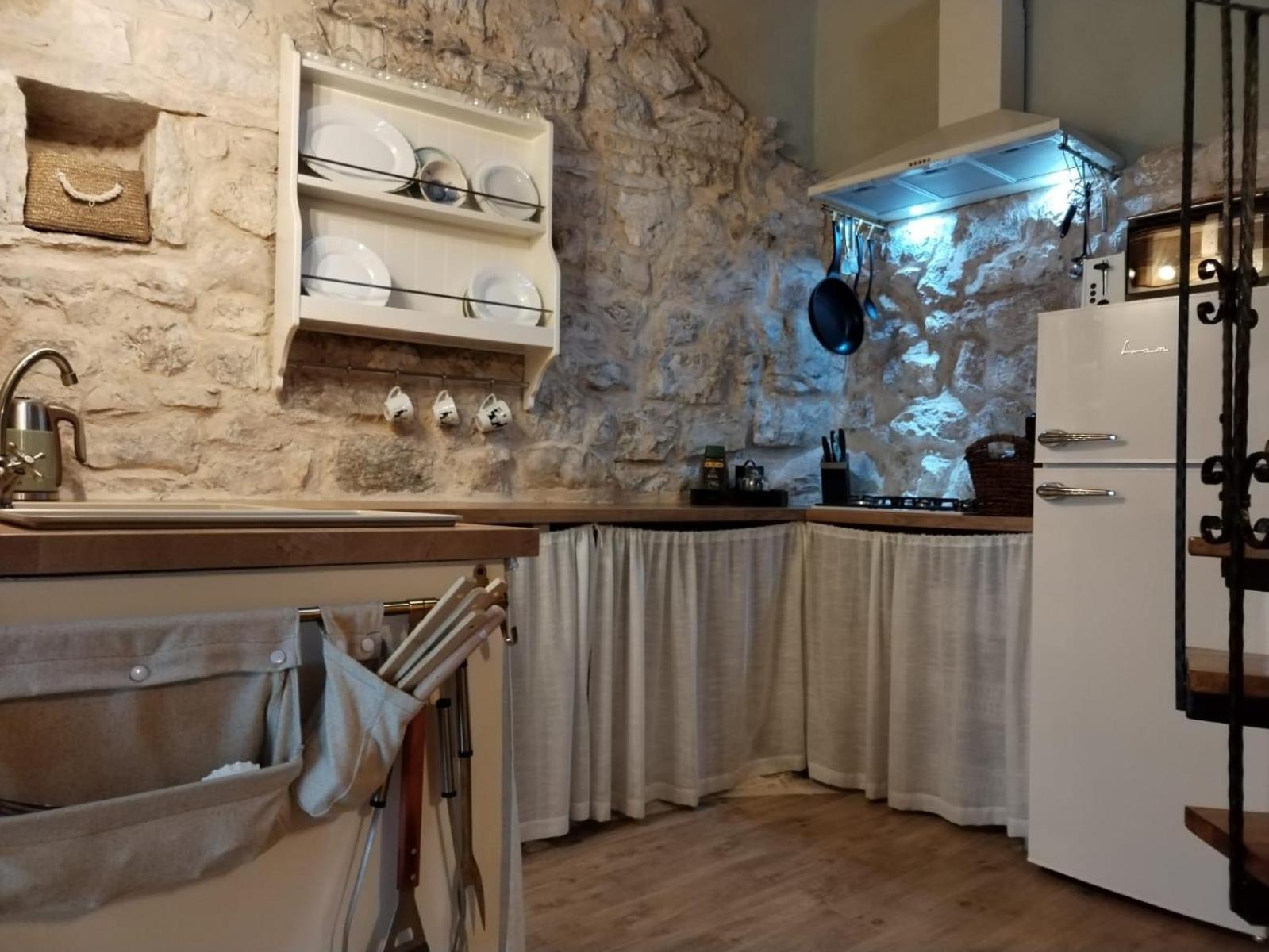 Holiday Home Mimara Korusce Ngoại thất bức ảnh