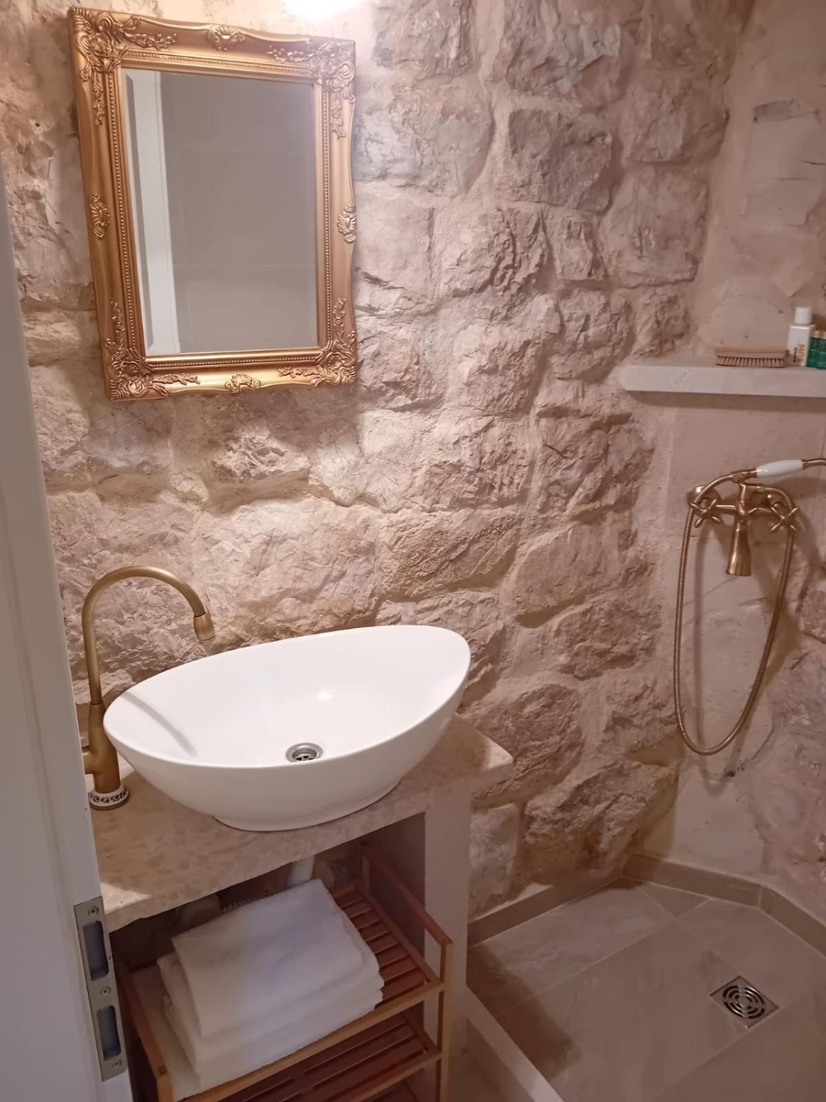 Holiday Home Mimara Korusce Ngoại thất bức ảnh
