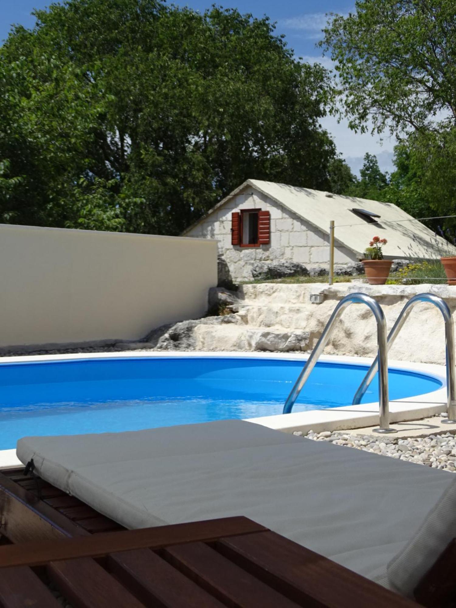 Holiday Home Mimara Korusce Ngoại thất bức ảnh